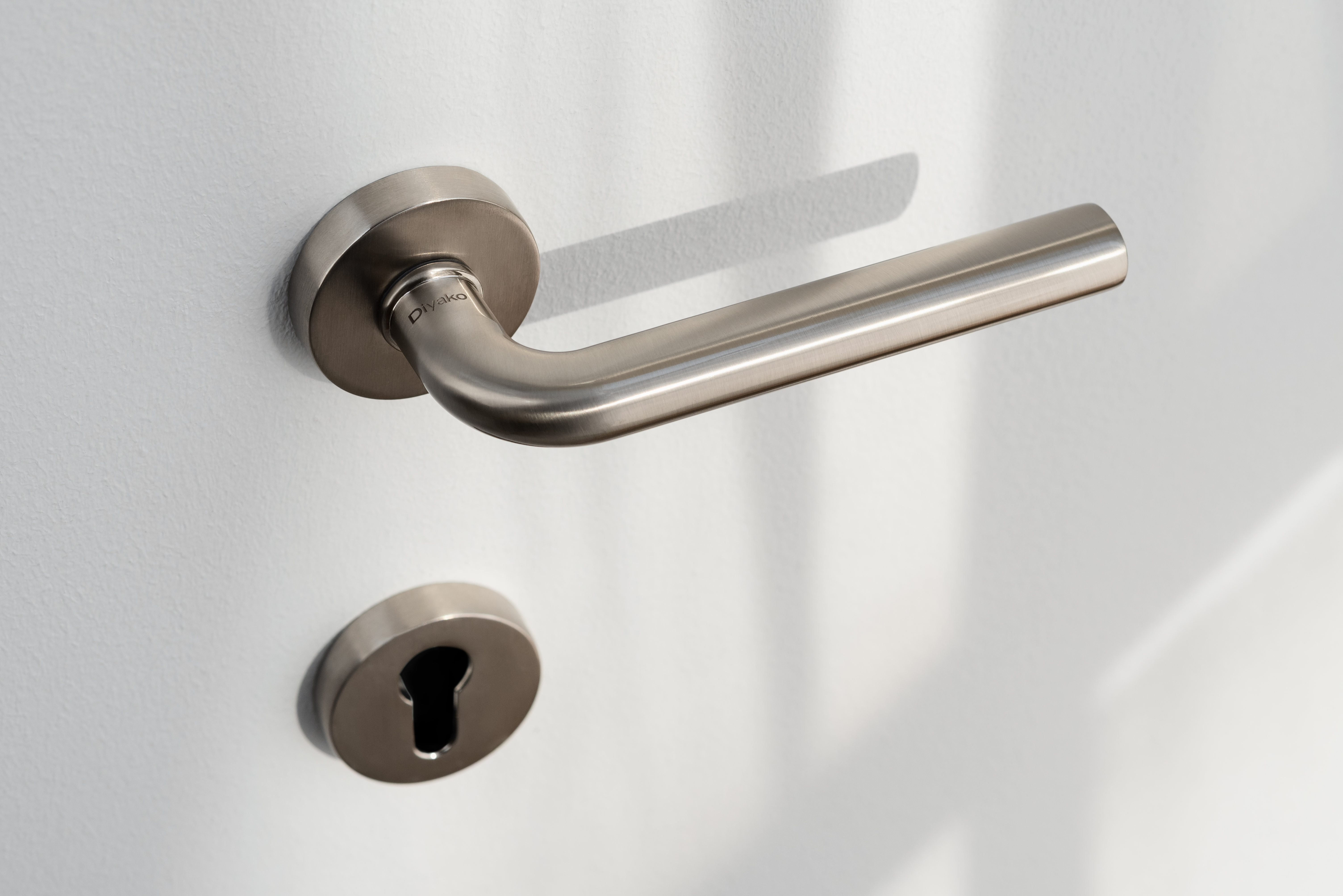 Abish Handle profile